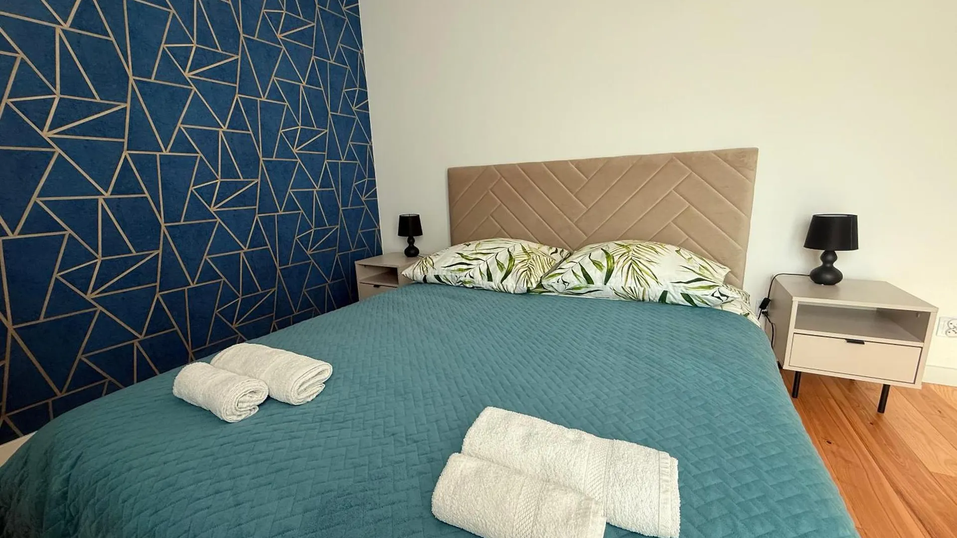Vistula Avenue Apartment Free Parking, Swimming Pool, Sauna & Gym Krakow