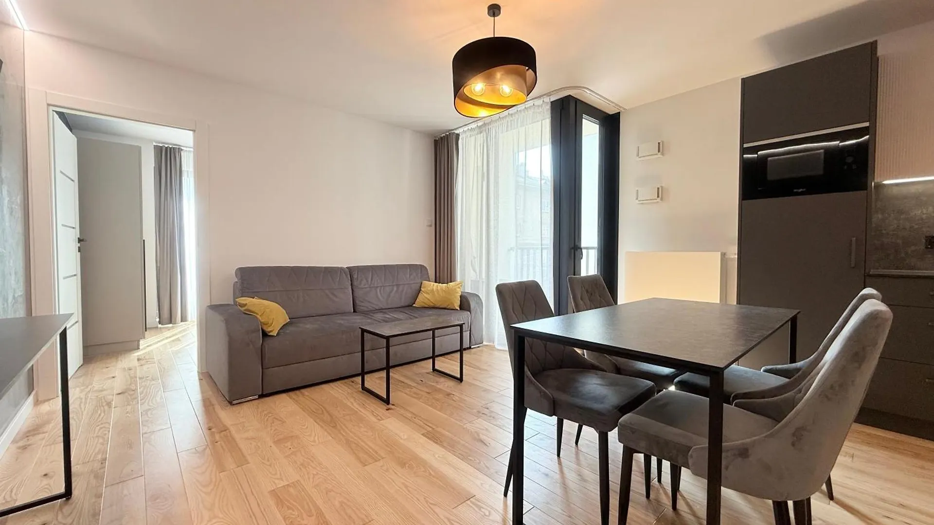 Vistula Avenue Apartment Free Parking, Swimming Pool, Sauna & Gym Krakow 0*,  Poland